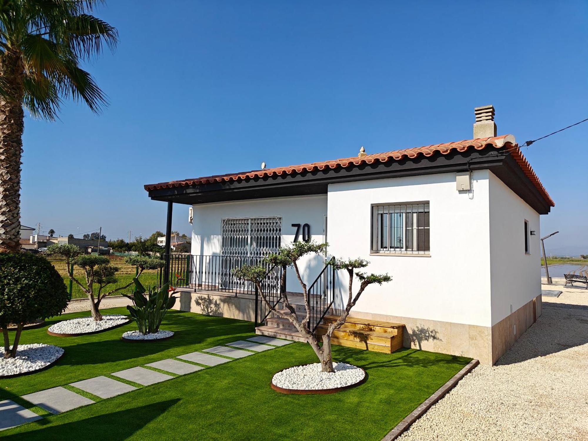 Holiday home La Caseta Del Canal Deltebre